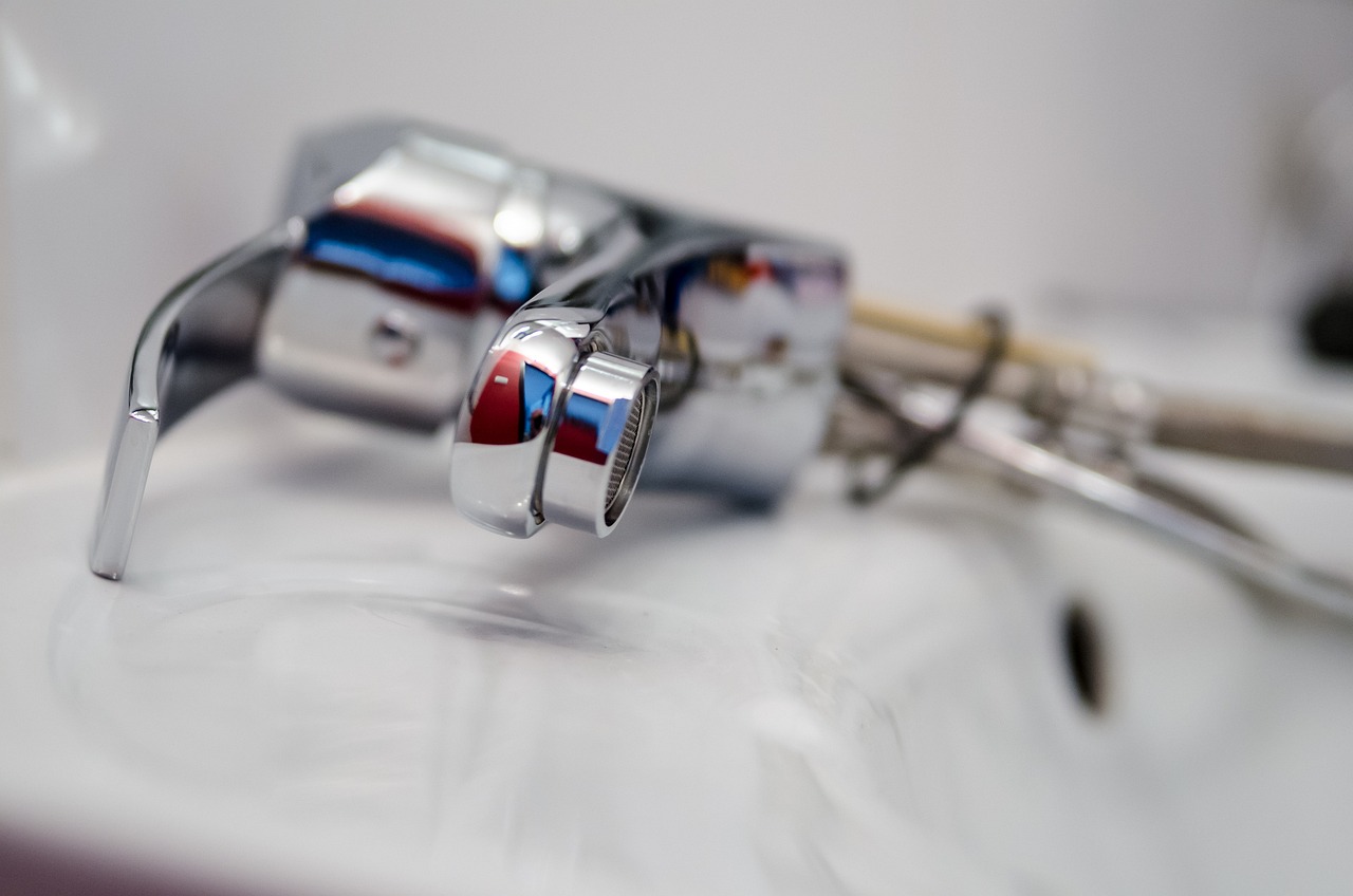 jarmoluk-plumber-2788329_1280